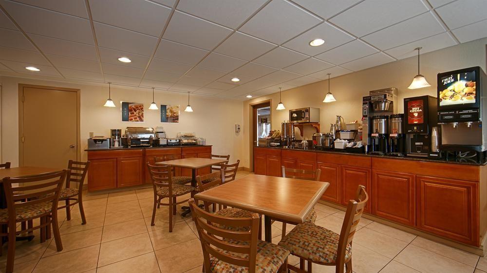 Best Western Inn & Suites Ontario Exteriör bild