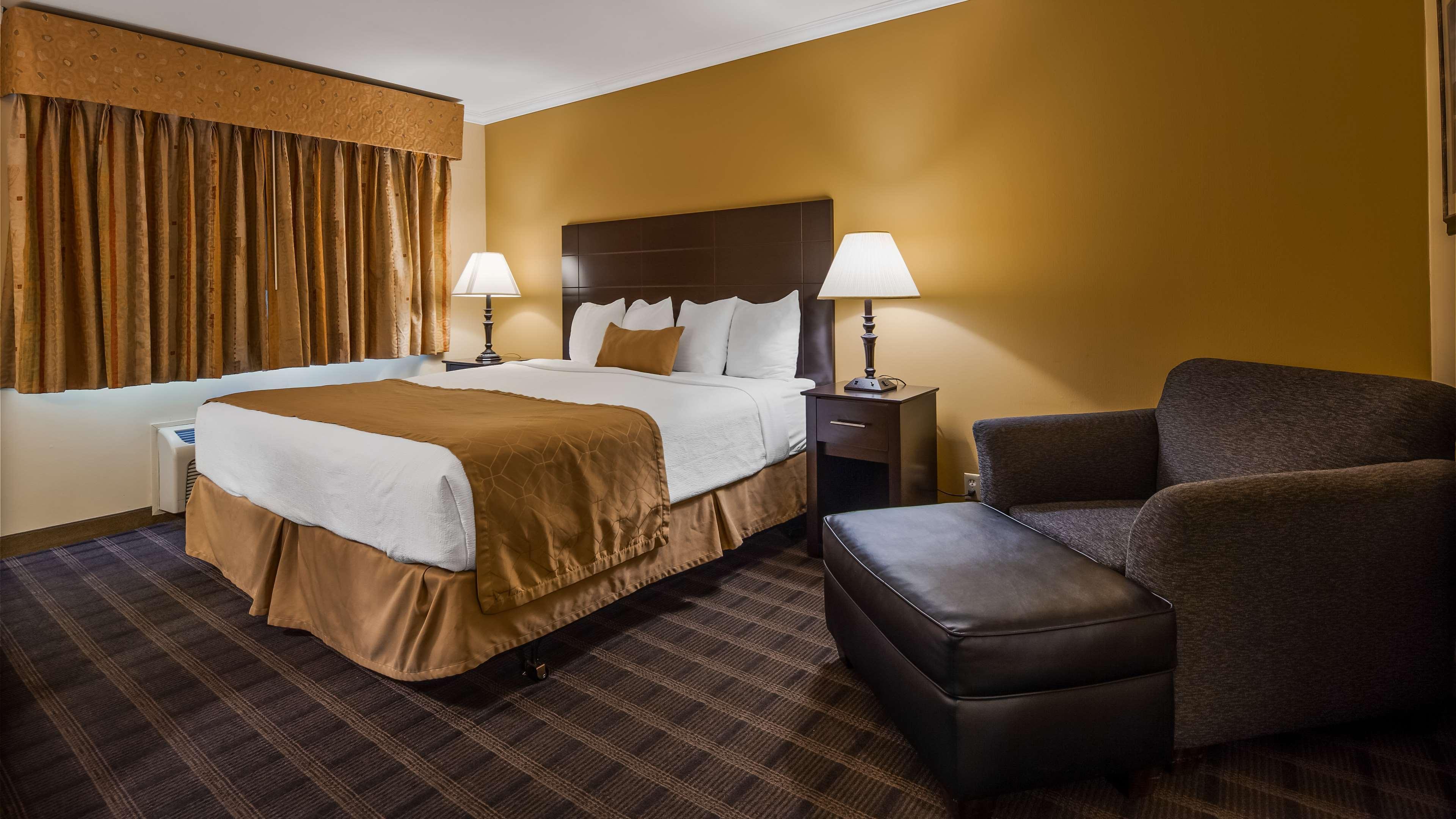 Best Western Inn & Suites Ontario Exteriör bild